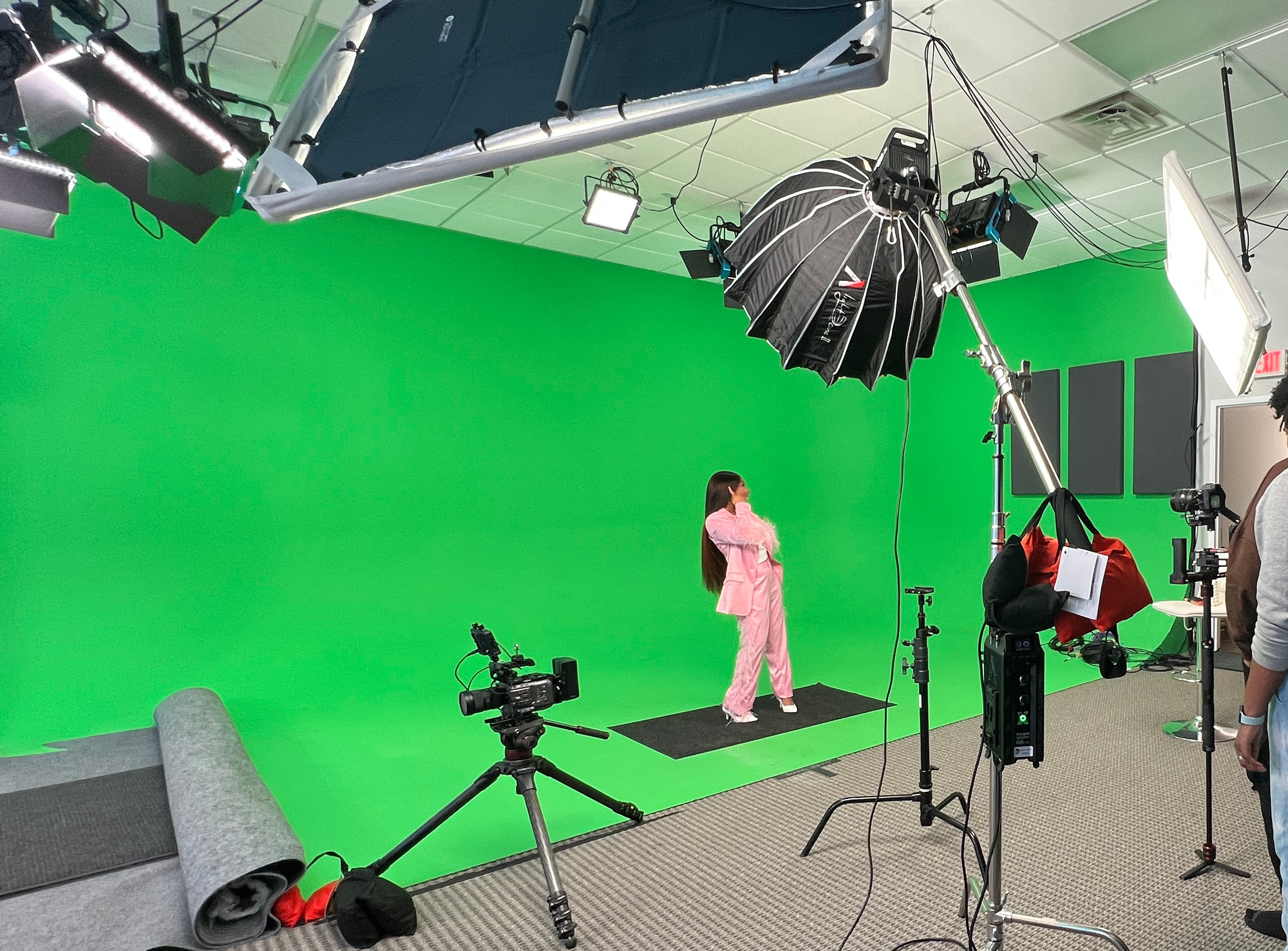 Atlanta Green Screen Studio For Rent - Laser Stream Media